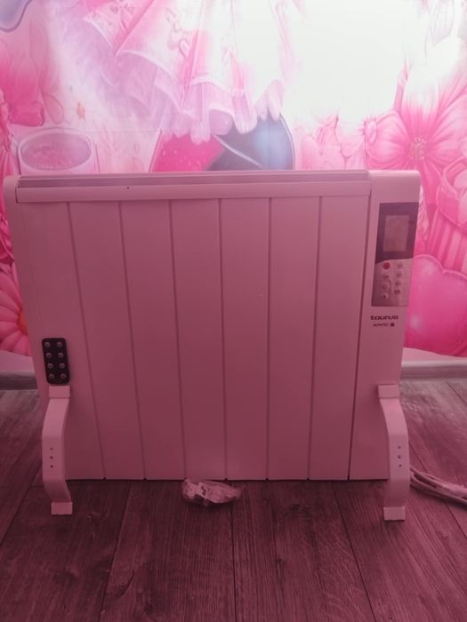 Нов не използван Конвектор с дистанционно управление таурус