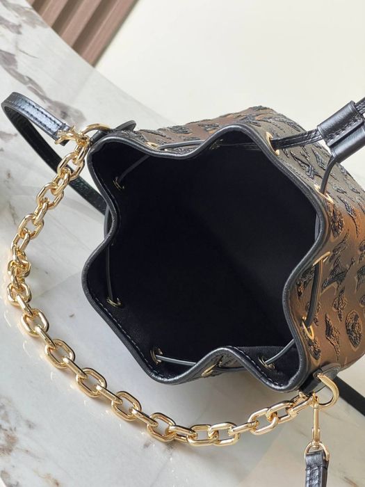 Geanta Louis Vuitton Noe BB