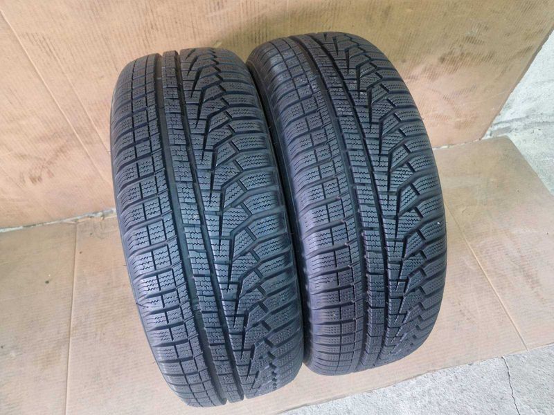 2 Hankook R16 215/60
зимни гуми DOT3620