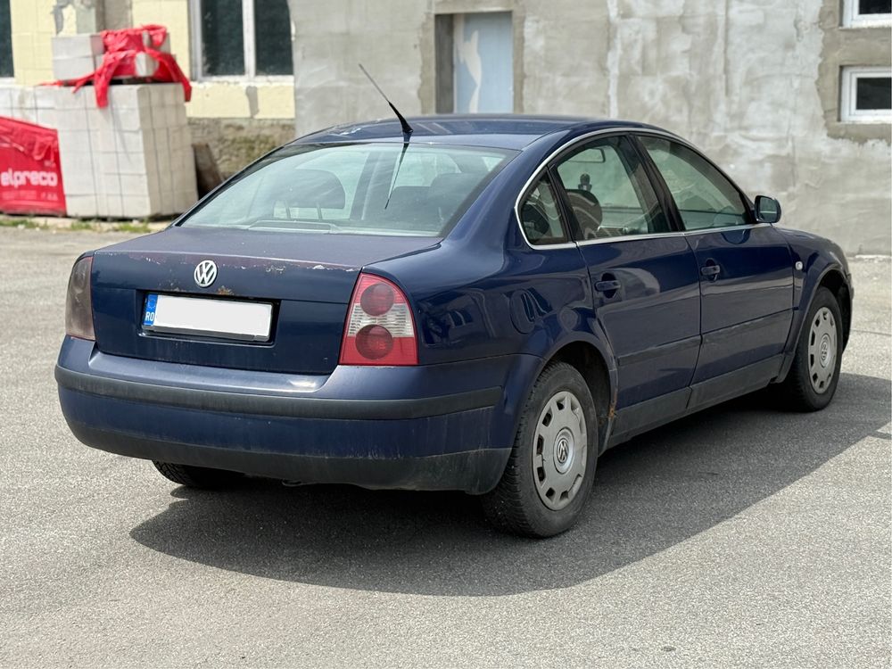 Volkwagen Passat 1.9 TDI - 101 CP - A/C