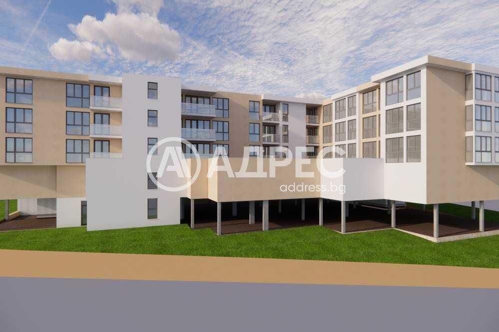 Парцел на възлово кръстошище в гр.Разград