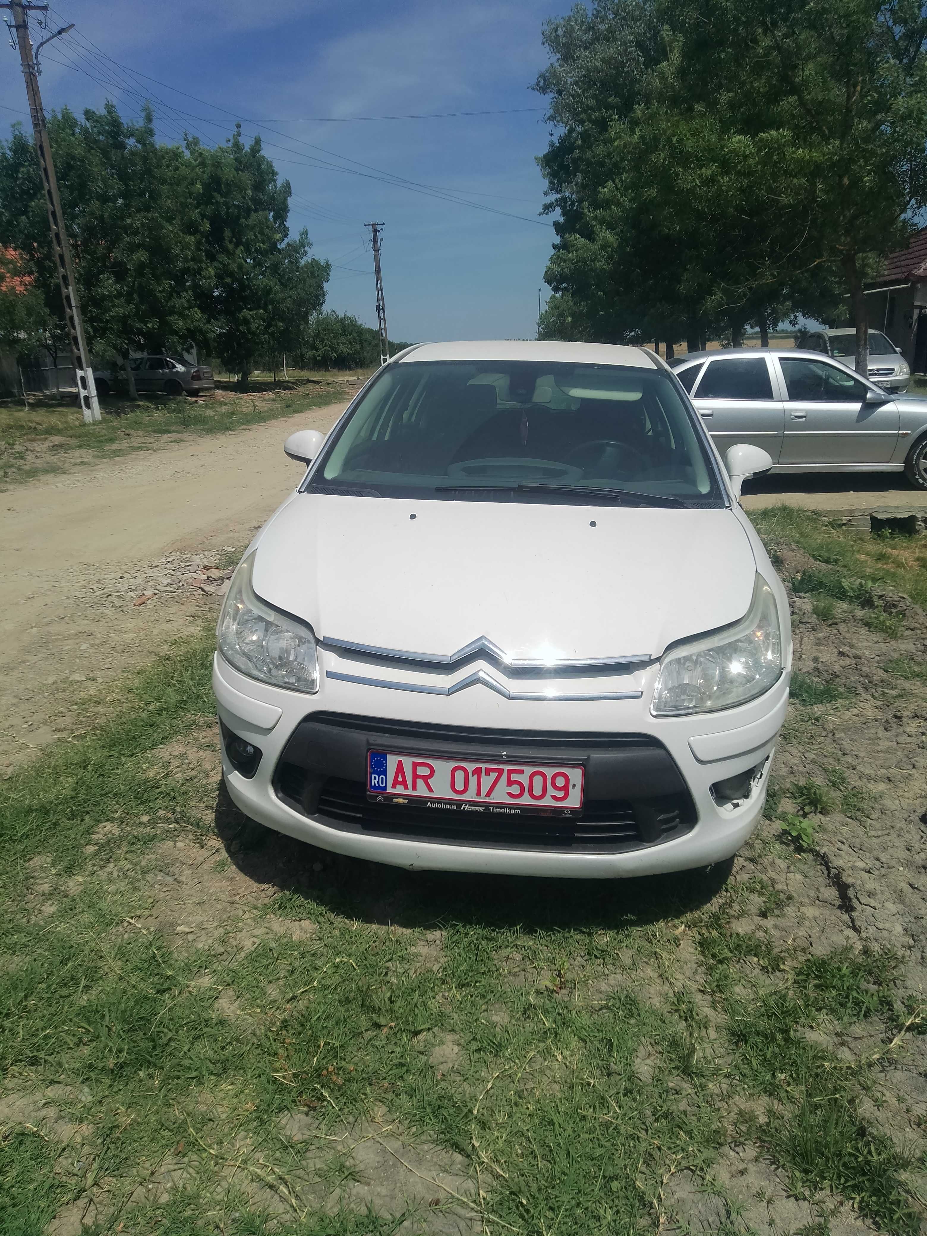 Vând urgent Citroen C4