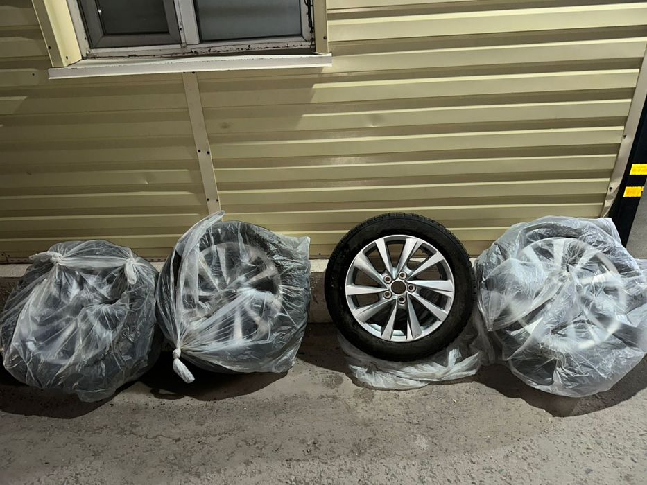 Шины на камри R17