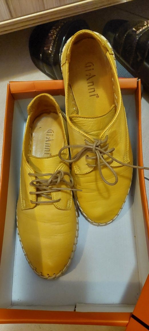 Обувки естестмена кожа GIANNI
