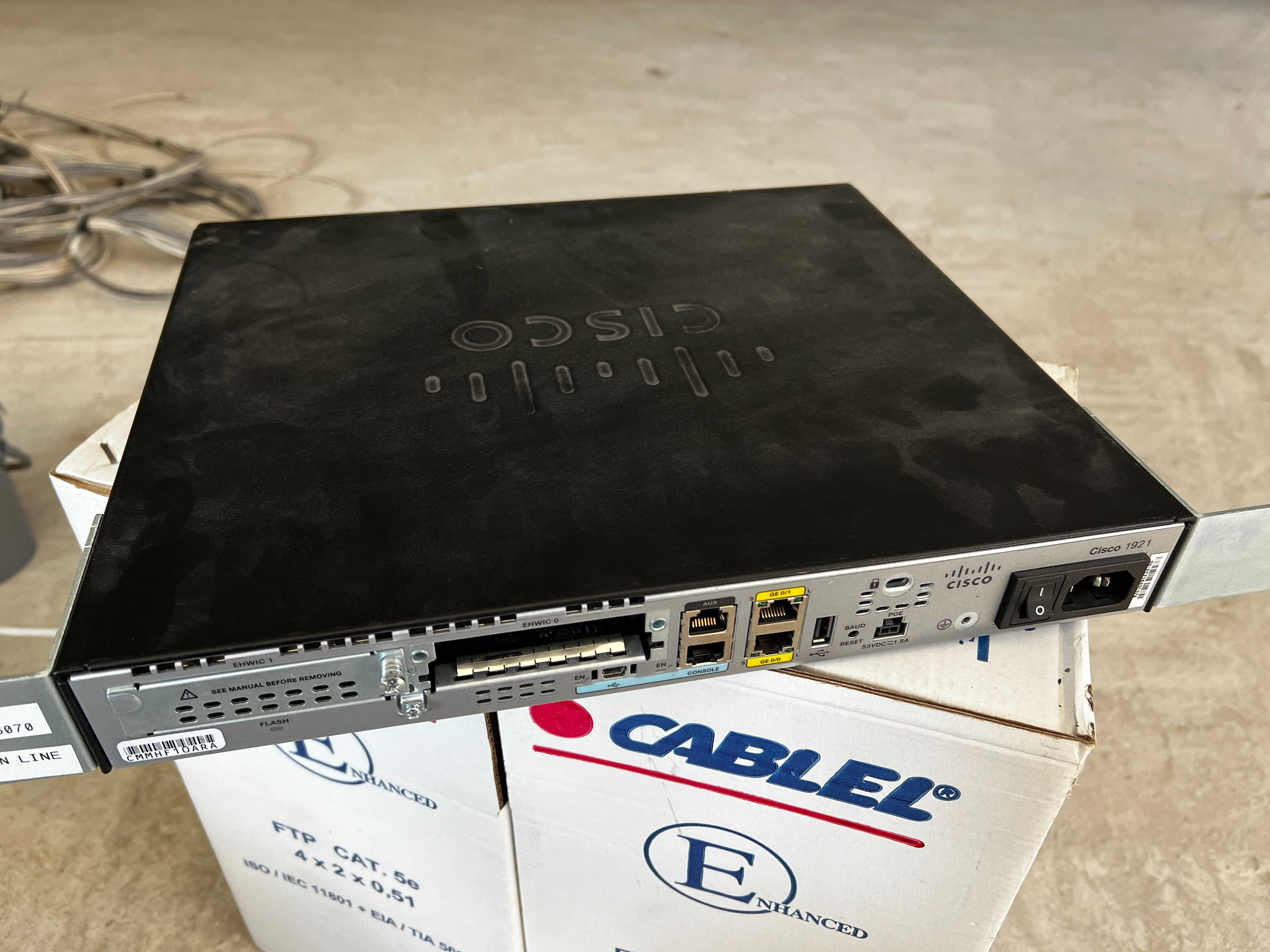 Cisco 1921/K9 C1921 Modular Router v05 | 2 x EHWIC