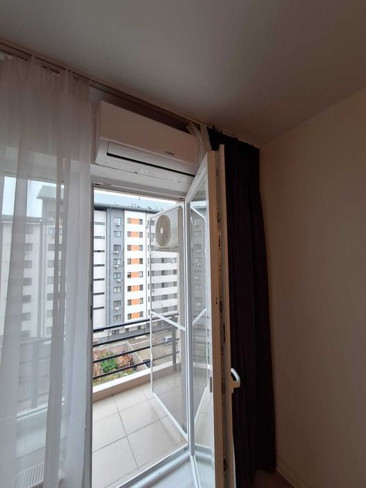 Cazare apartament 2 camere Militari decomandat