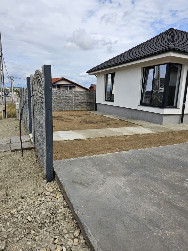 Casa de vanzare finisata la cheie Paleu!