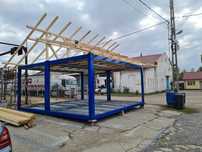 Case pe structura metalica