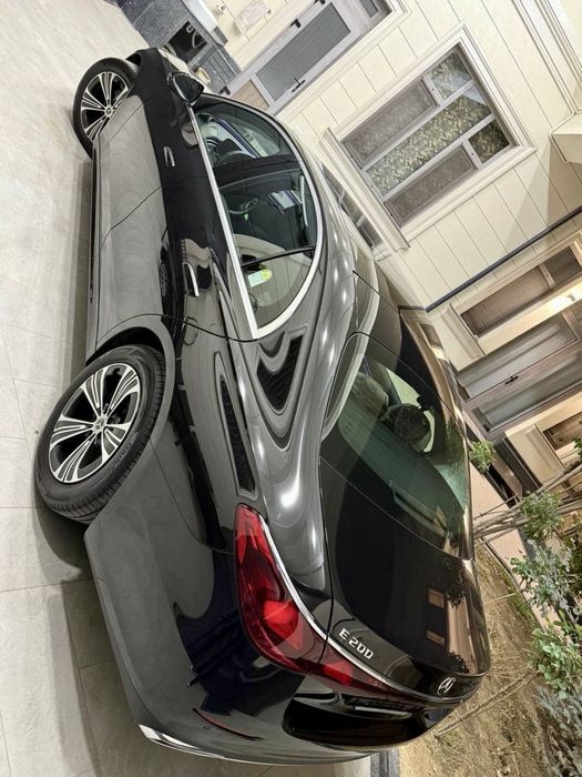 Mercedes-Benz W214 - Exclusive