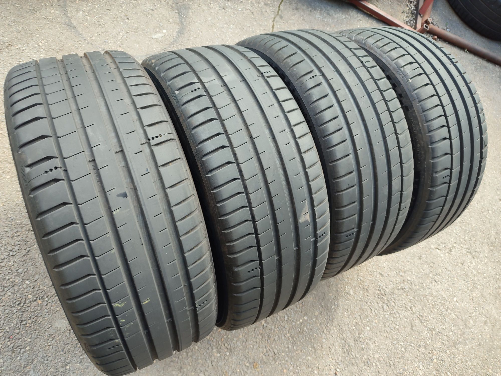 255/45/19" 4бр Michelin pilot sport 5,dot3921,8mm