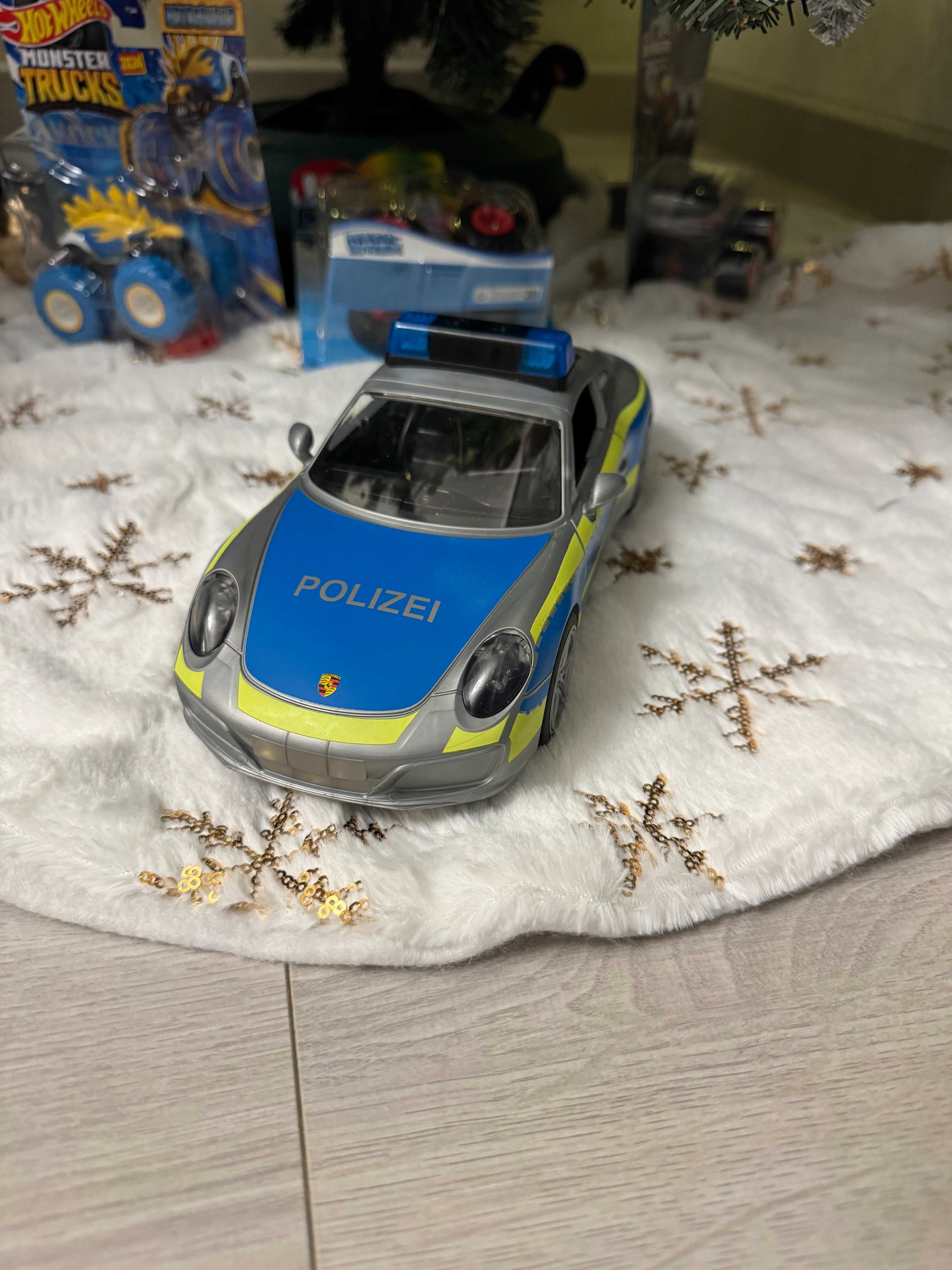 Set de joaca Playmobil City Life - Porsche 911 Carrera 4S Polizei