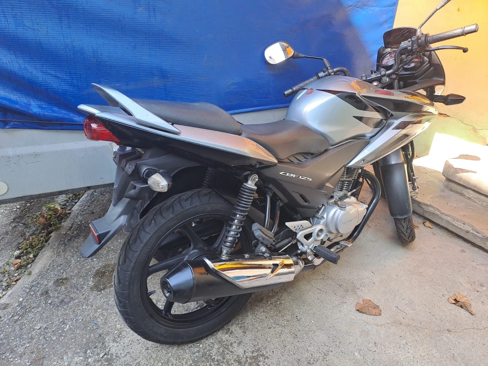 Moto Honda F 125