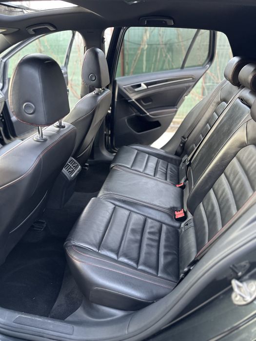 Volkswagen Golf 7 GTI Performance