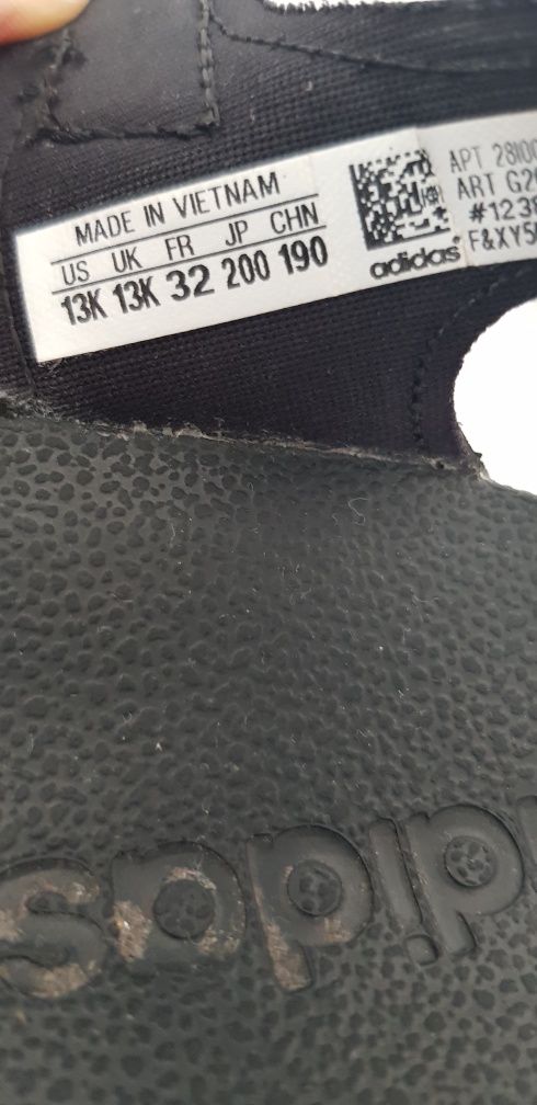 Sandale marca Adidas  marimea 32
