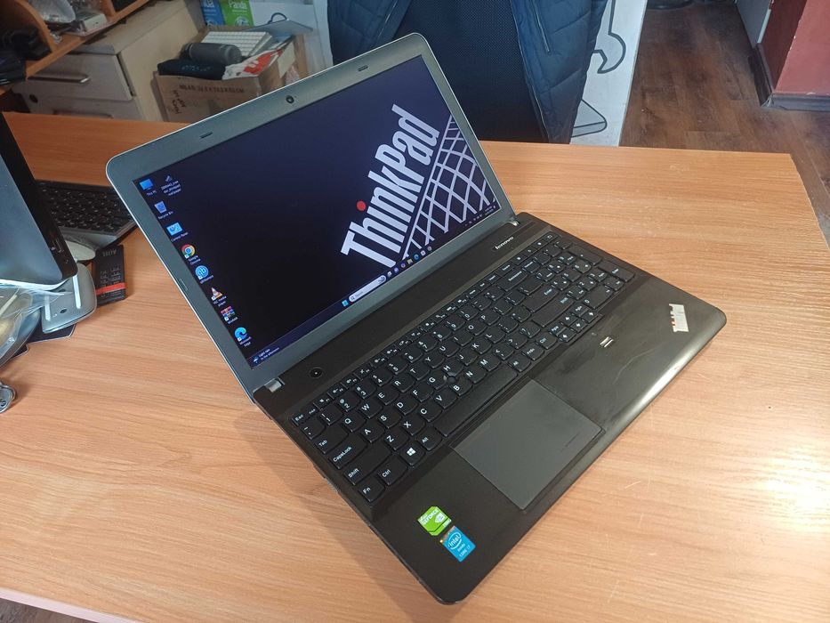 Lenovo FHD ™ i7-4702MQ/Nvidia GT 740М/12GB Ram/256GB SSD