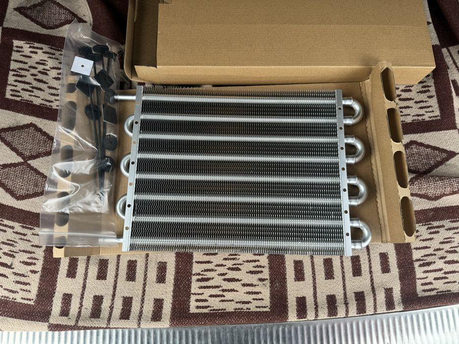 Комплект маслен охладител универсален