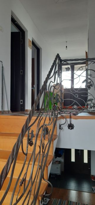 Vând casa Albesti,Simnicul de Sus