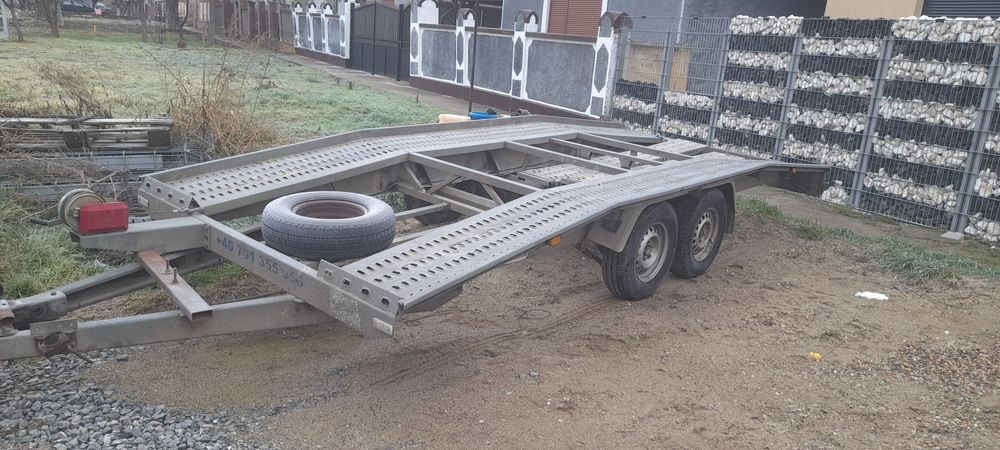 Vand trailer de 3 tone