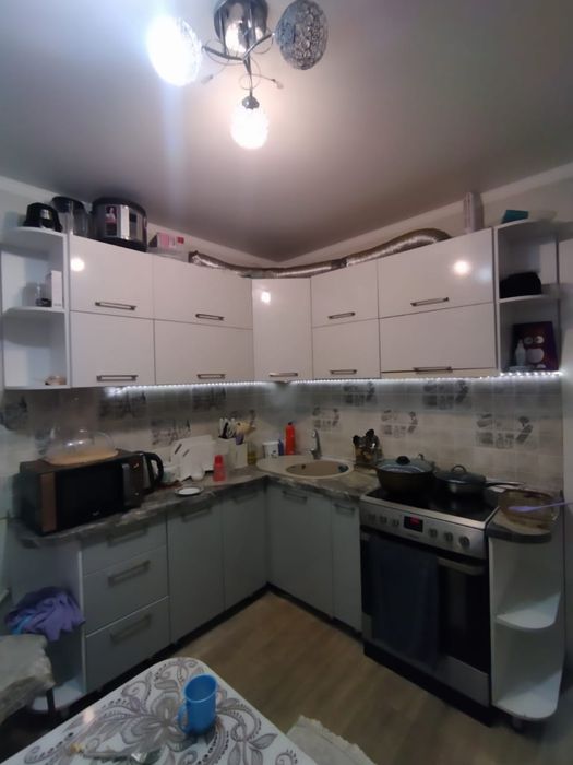 Квартира 3-х комнатная улучшенной планировки Юго Восток