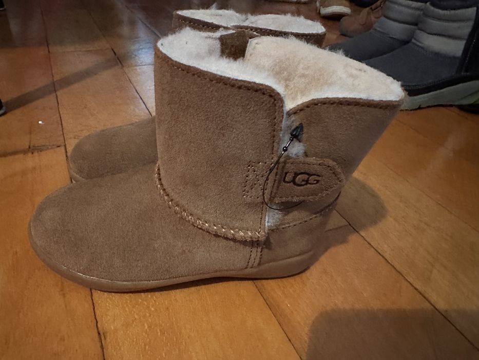Ugg keelan 26 noi