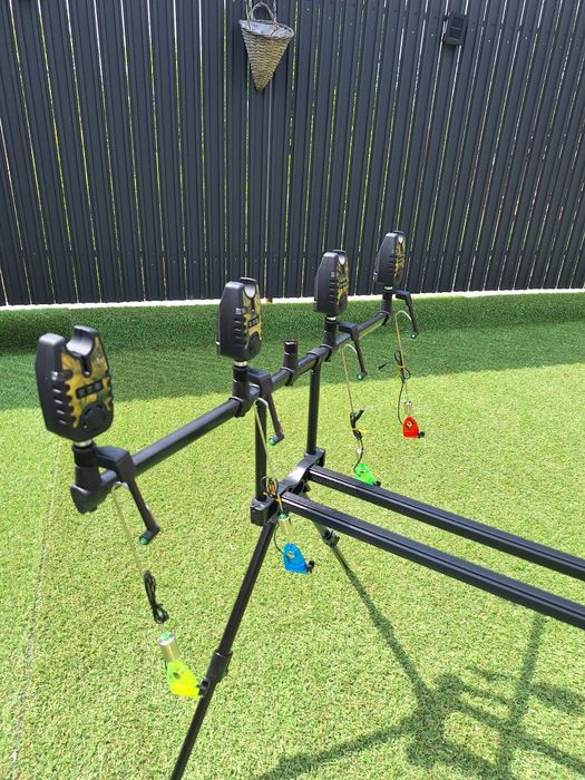 Rod pod FL168 Duo Pod full echipat cu 4 avertizori si 4 swingere