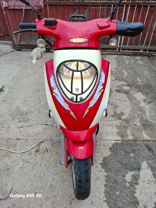 Scuter 49 cc inmatriculat