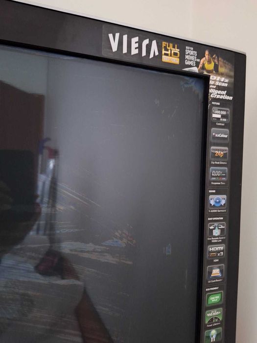 Телевизор  Panasonic Viera, 42" plasma