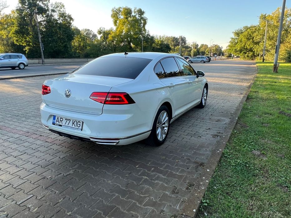 Volkswagen Passat B8 Virtual Digital bord Limousine 1.6 TDI 120 Euro 6