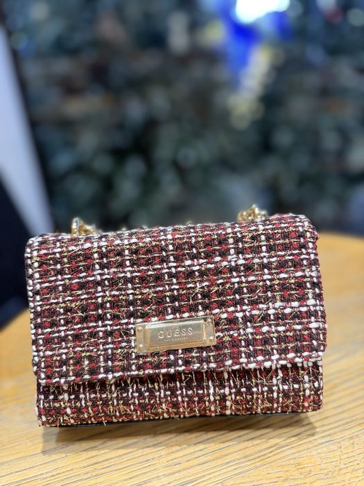 Сумка женская бренд Guess