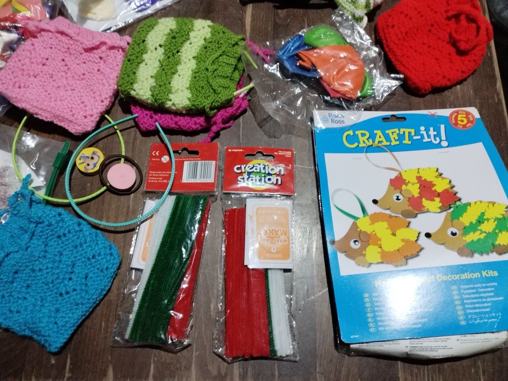 Set craft,papusa barbie baloane etc