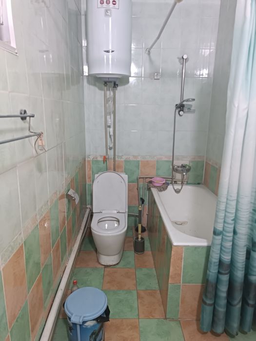 Здание, в аренду