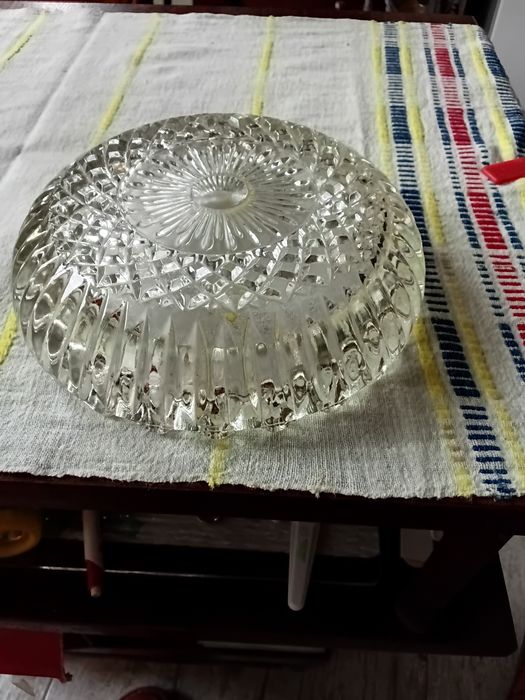 Кристален пепелник, ретро,оловен кристал, произведен от бълг завод в