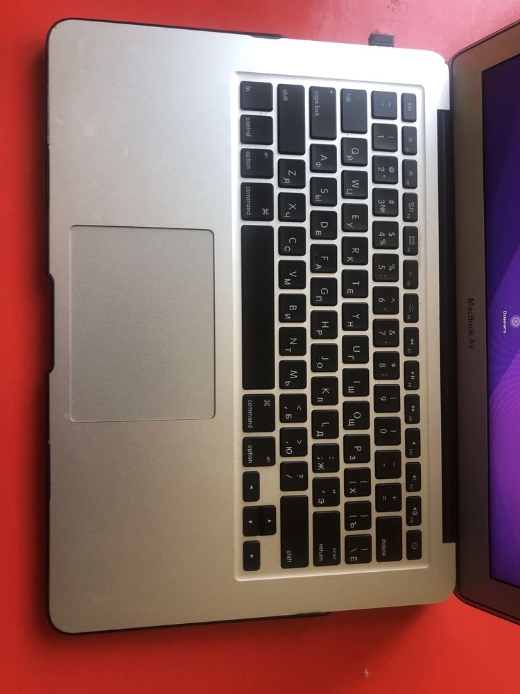 Макбук аир 2015, MacBook Air 2015 (Windows 10)