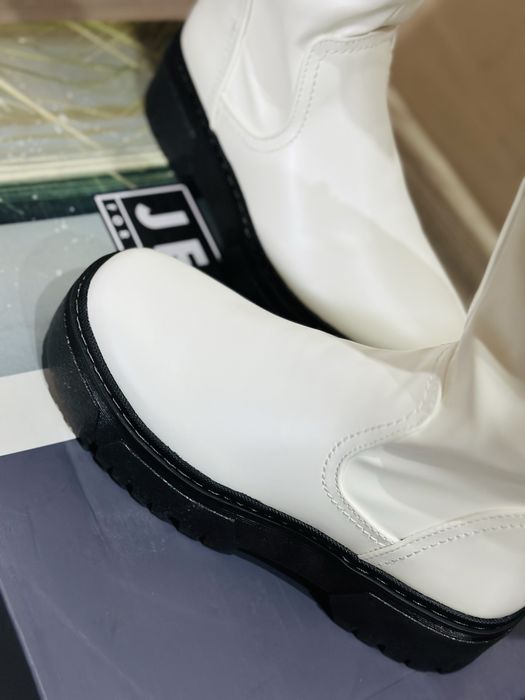 Дамски ботуши Jeep ,  етикет