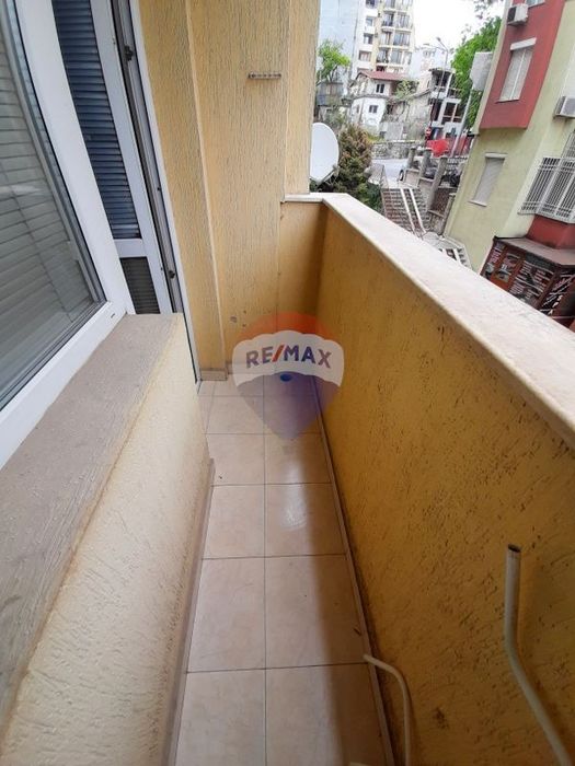 Дава се под наем Двустаен апартамент в Варна, Операта - 48 кв.м за 306 € - Снимка #9