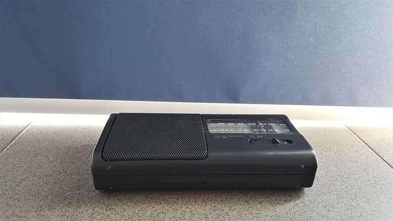 Radio Sony ICF-380 – AM/FM – Original, ca nou (japan)
