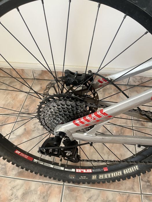 Mondraker Foxy enduro bike