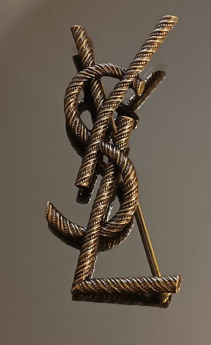 Брошки YSL медицинска стомана