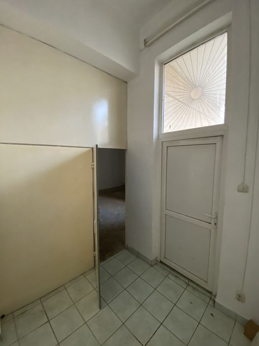 Spațiu comercial de închiriat