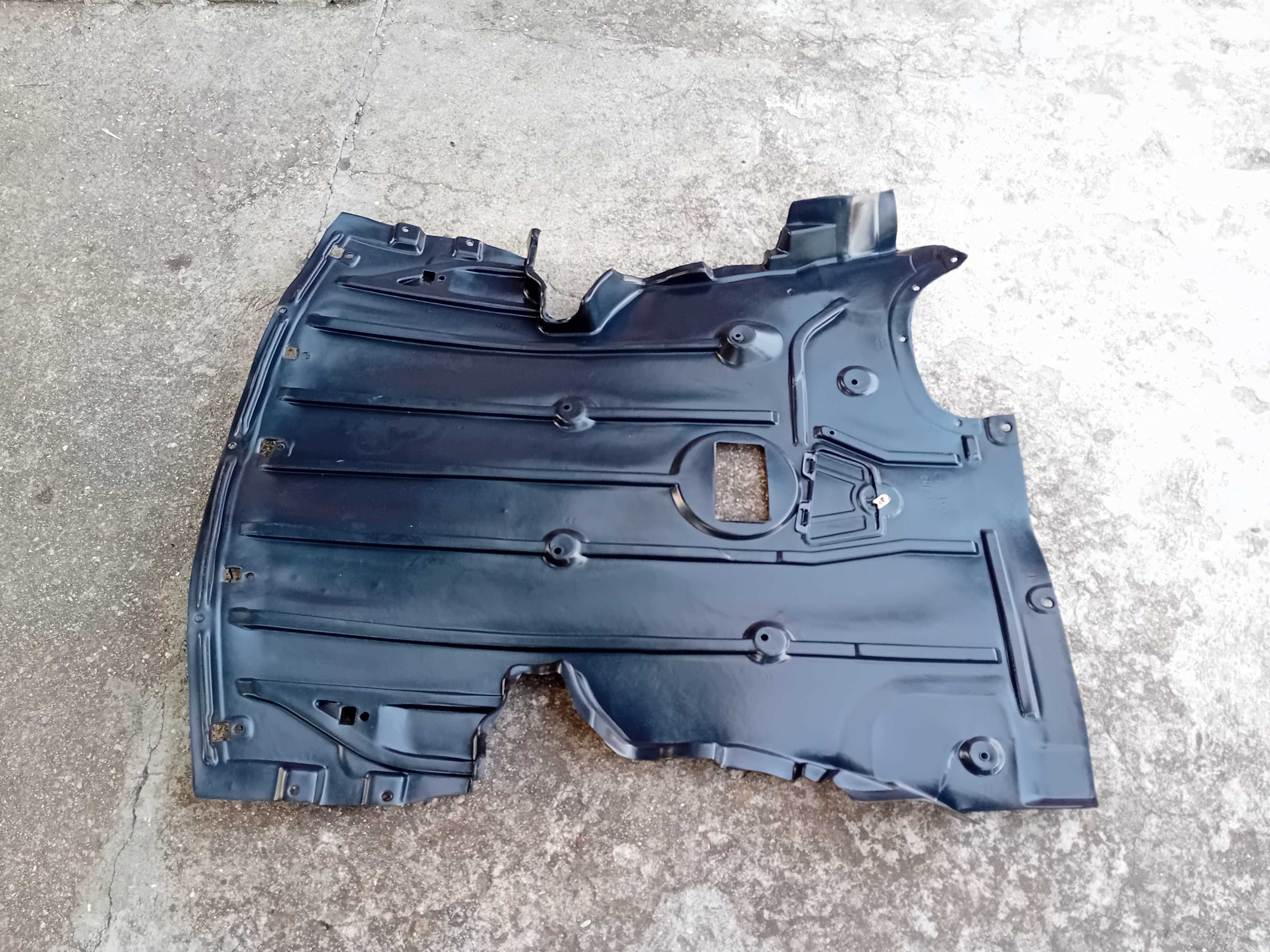 Кора  BMW E90/91 НОВА