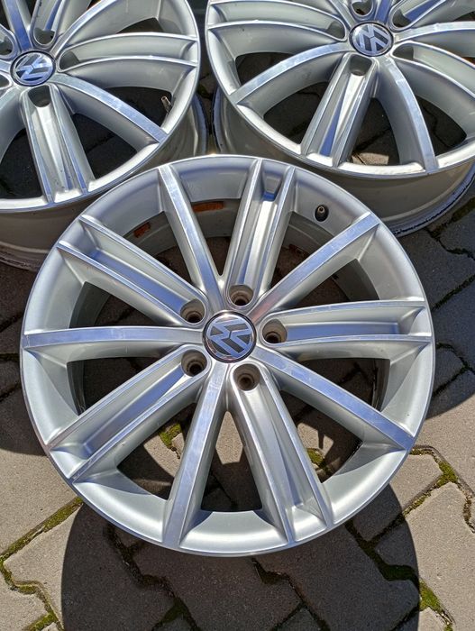 4 jante 5x112 R18 originale Volkswagen Tiguan T-rok passat CC b7 b8