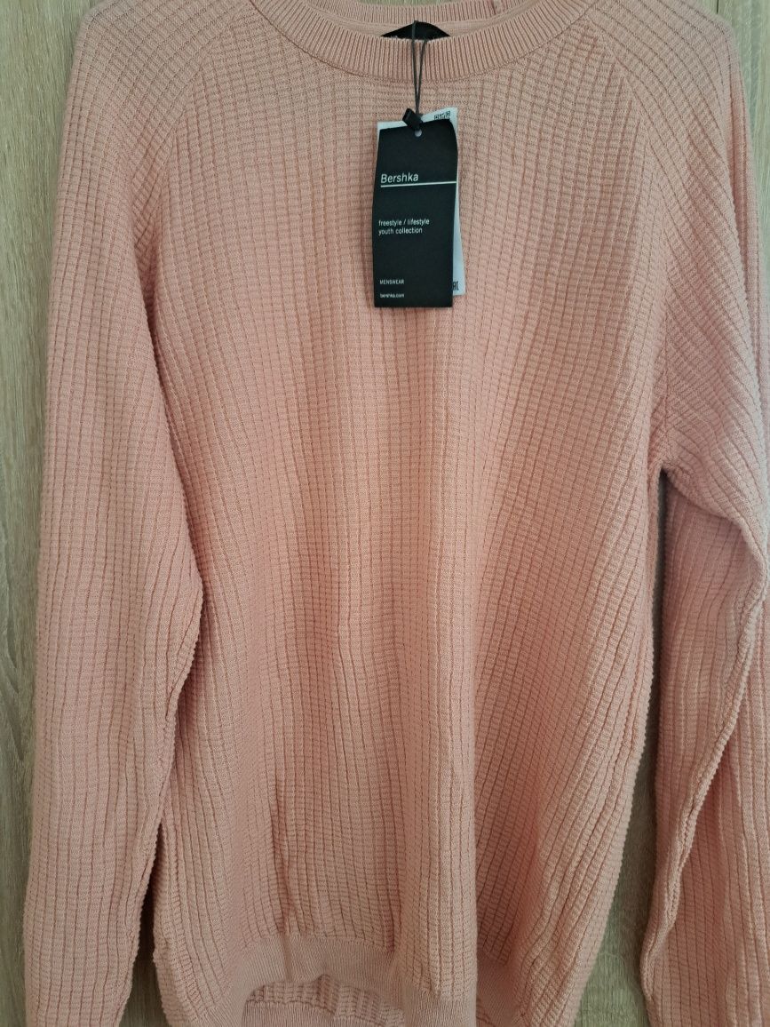 Розова блуза на Bershka