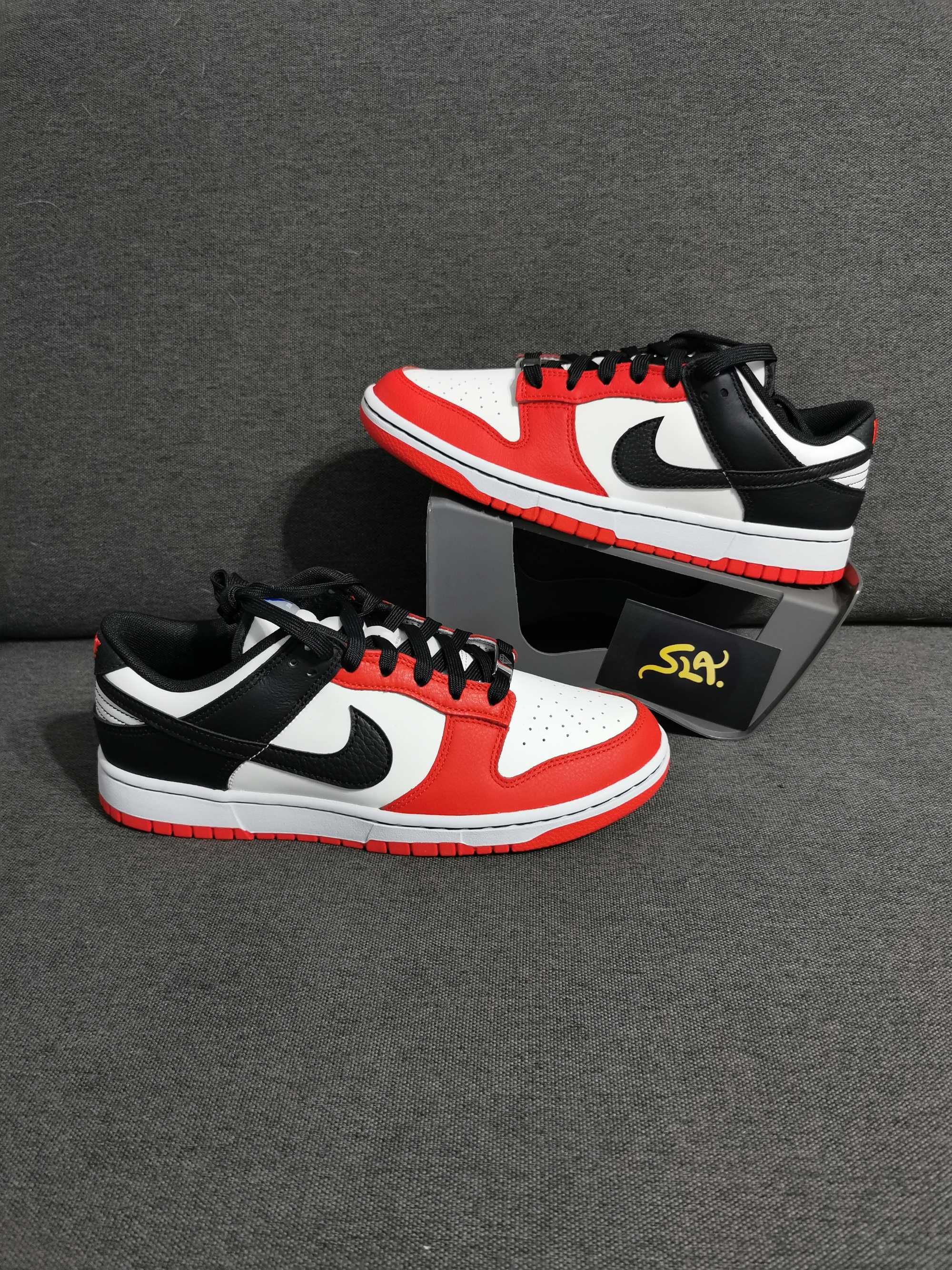 Nike Dunk Low EMB Chicago