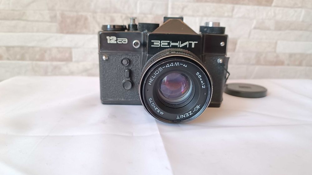 Механичен фотоапарат Zenit 12cd - 1983г.