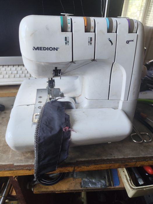 Mașina de surfilat Nechi