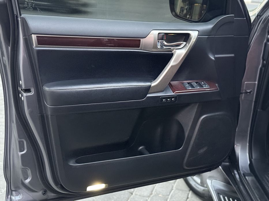 Lexus gx460 full holati tinu toza moshina