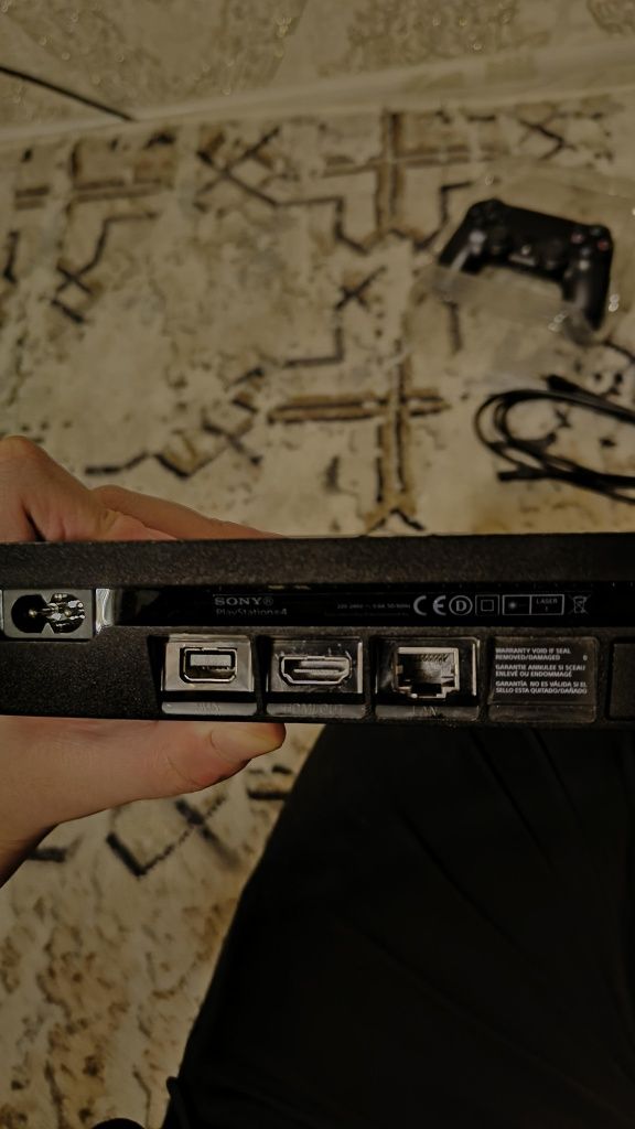 Playstation 4 SLIM