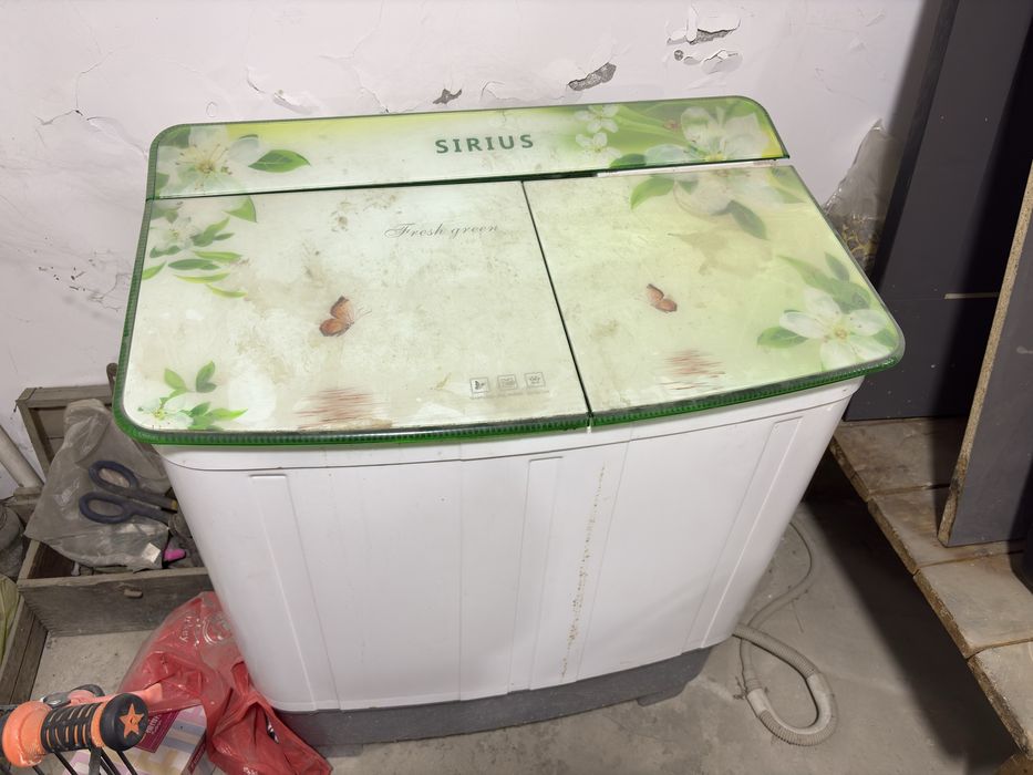 Полуавтоматическая стиральная машина