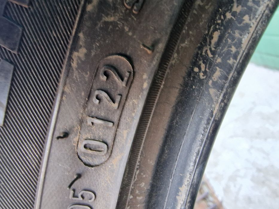 Anvelope 315/40R21 marca Kumho, DOT 2022