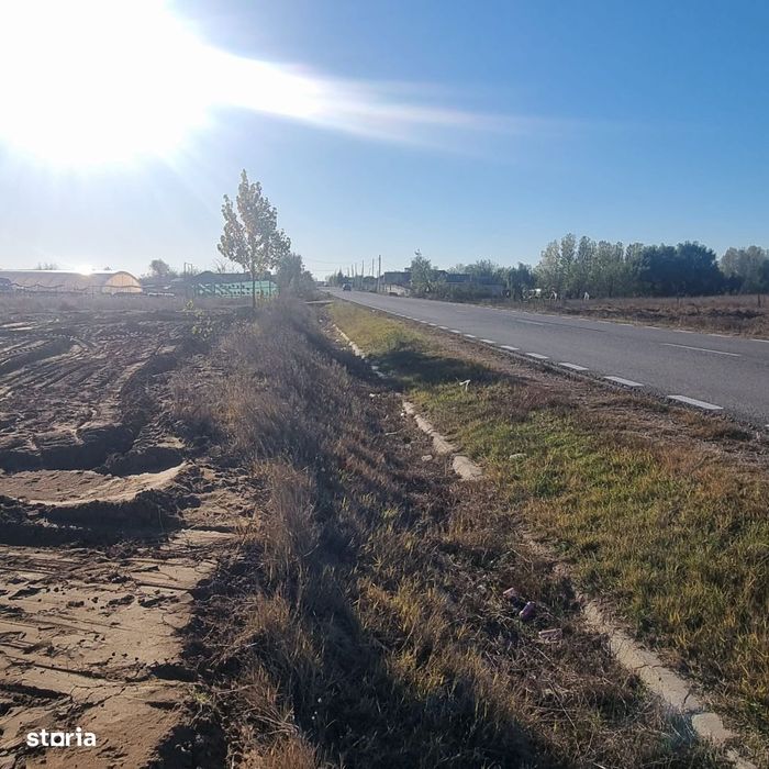 Teren intravilan cu deschidere la strada pricincipala Bratovoiesti